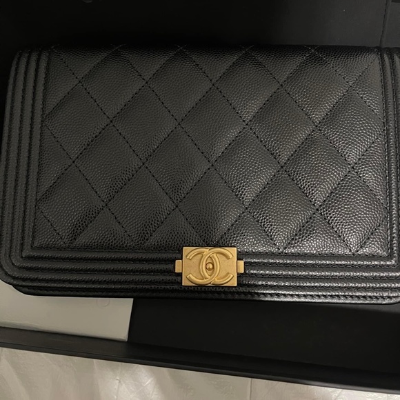 CHANEL Caviar Quilted Boy WOC - Picture 2 of 7